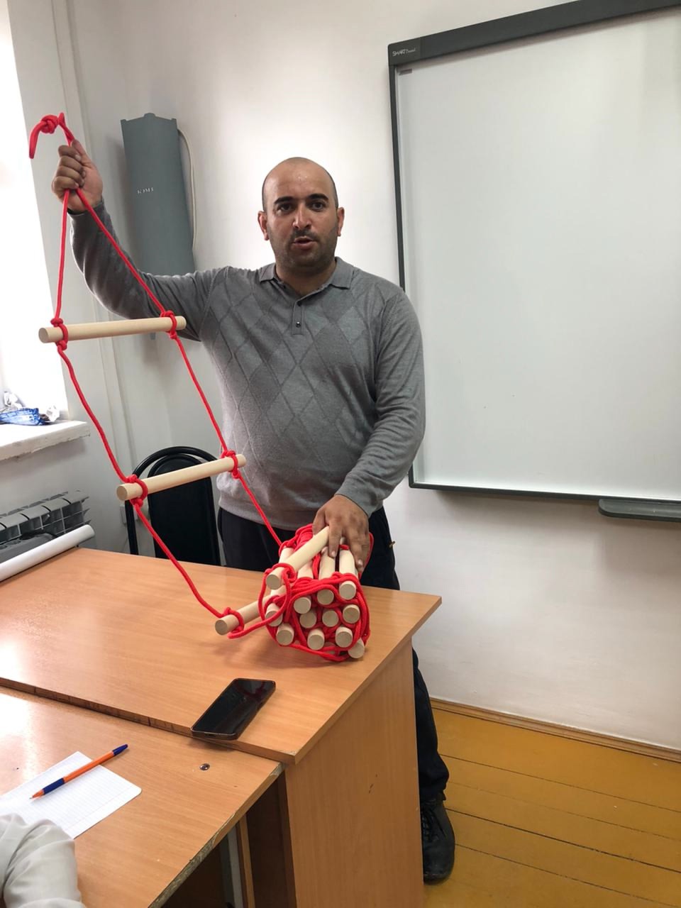 Открытый урок в 8 классе на тему: &amp;quot;Первичные средства пожаротушения&amp;quot; учитель ОБЗР Умарасхабов И.А..